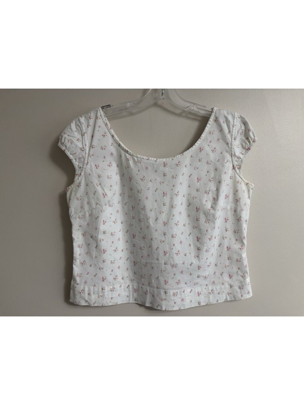 Gap Vintage 90’s Shirt Vintage White Pink Roses Crisp Cotton Cropped Top Medium